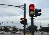 informar defeitos em semáforos de Maracanaú