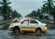 carro cai em canal em Maracanaú