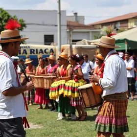 Tribos na Praça