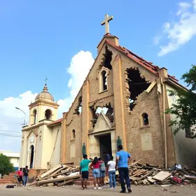 desabamento igreja Santa Edwiges