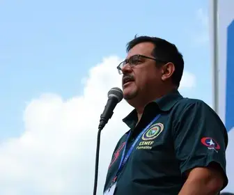 votação na EMEF Francisco Taboza Filho